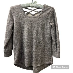 $5/20 Fleece Lattice Back 3/4 Sleeve Top